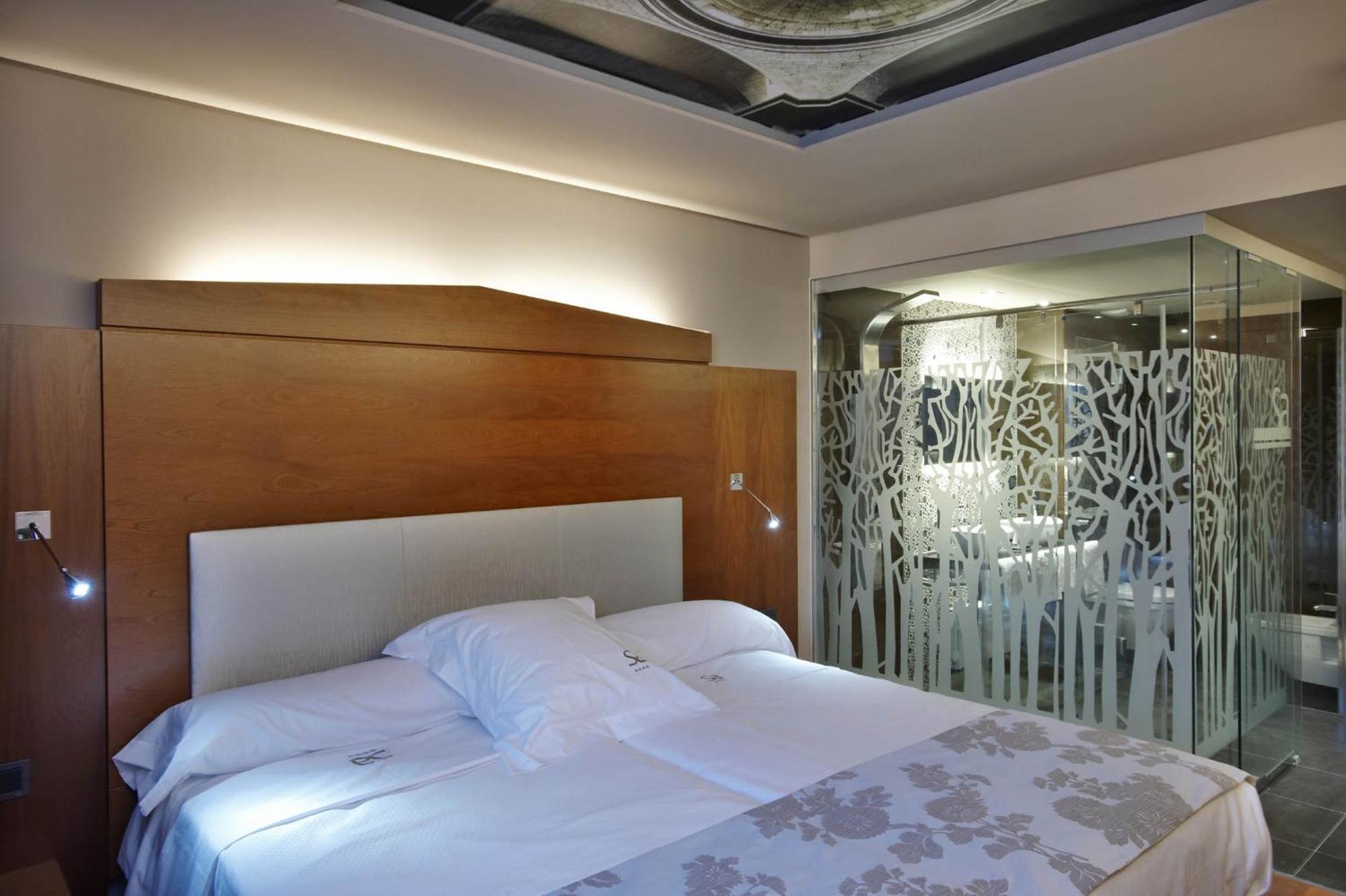 Triple Room,1640375575:JPEG